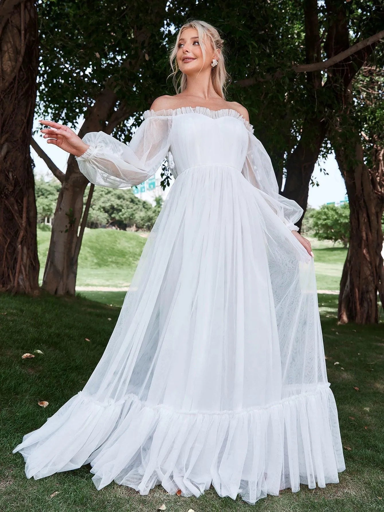 Off Shoulder Lantern Sleeve Mesh Wedding Dress