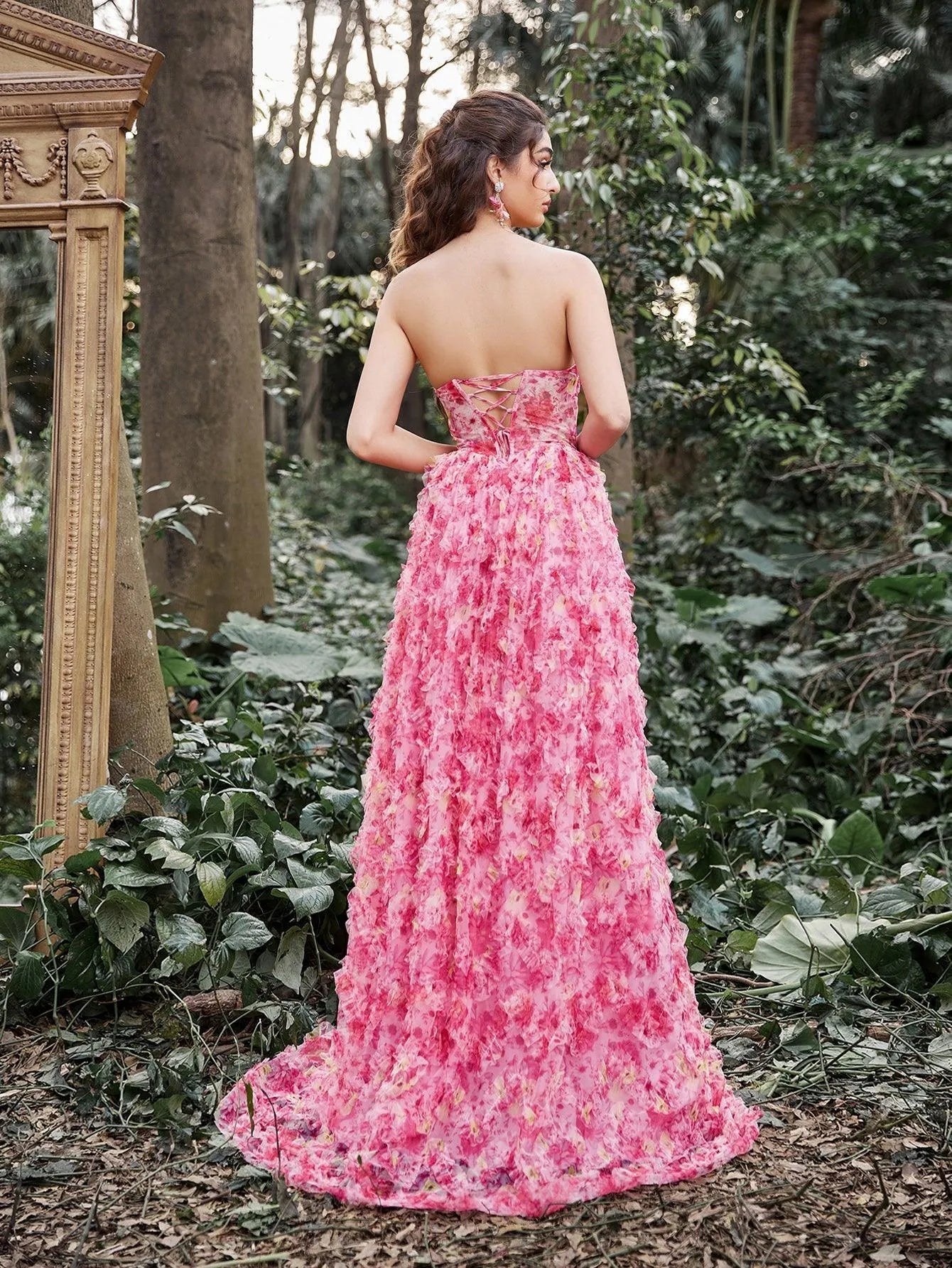 Elegant Floral Tulle Cascading Ruffle Hem Strapless Prom Dress