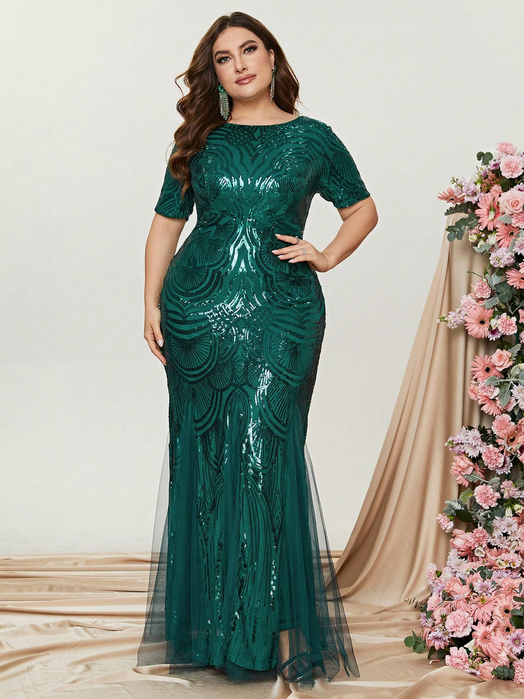 Plus Size Formal Dress Round Neck Short Sleeve Mermaid Evening Gown