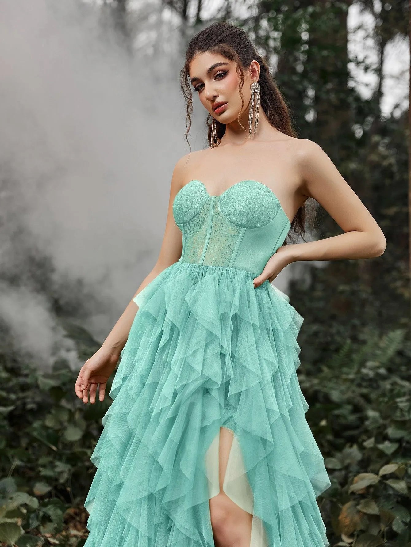 Elegant Lace Bodice Contrast Split Ruffle Layered Hem Prom Tube Dress