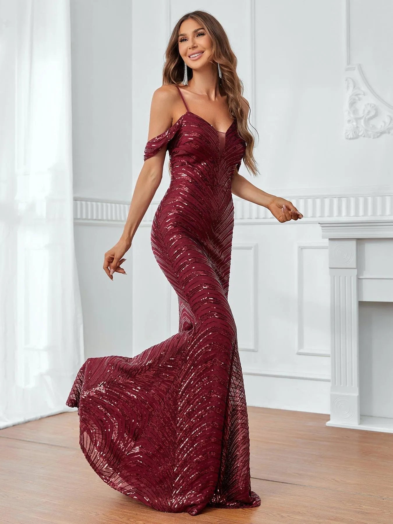 Cold Shoulder Backless Sequin Mermaid Dresses