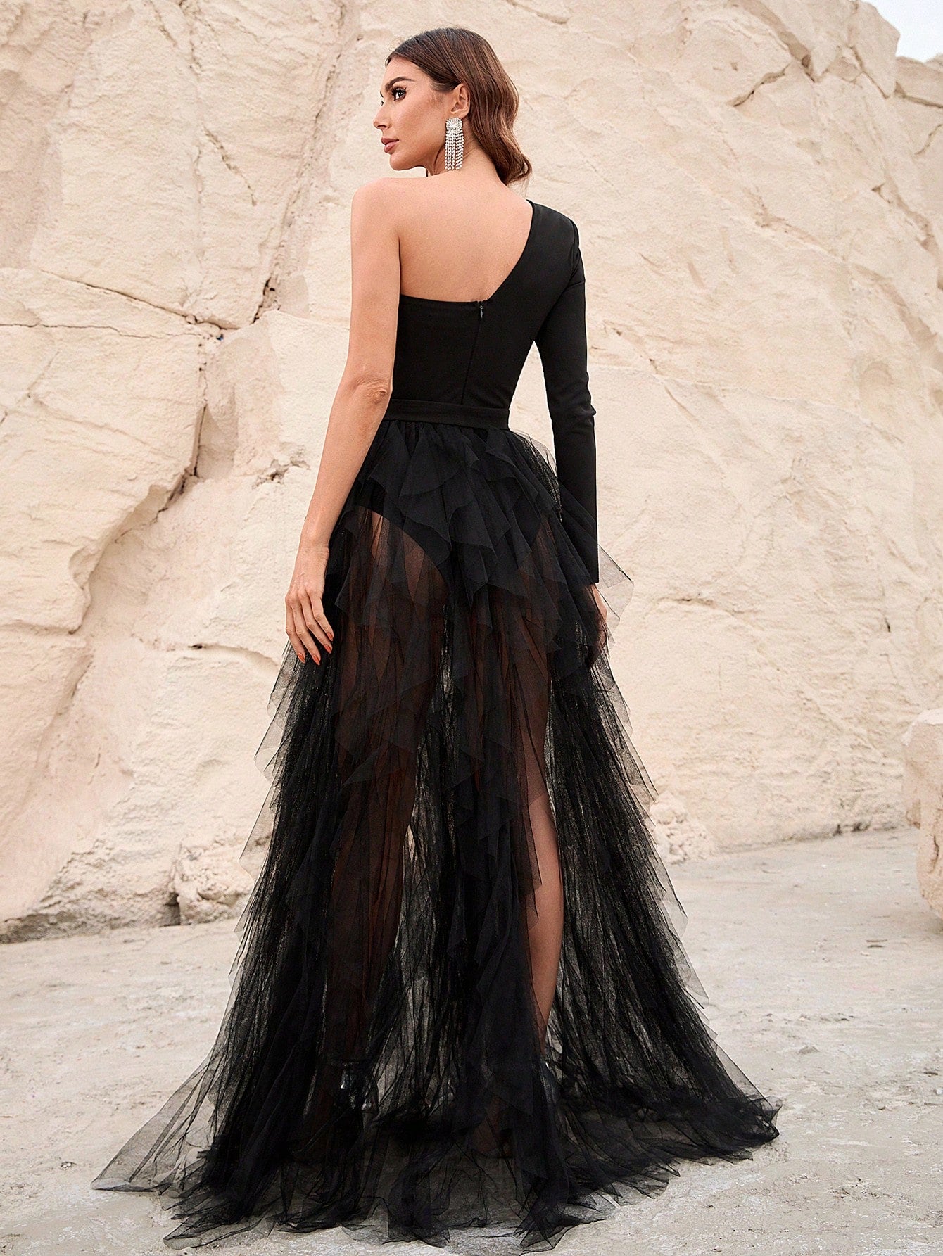 Asymmetrical Sweetheart Neckline Layered Tulle One Shoulder Dresses