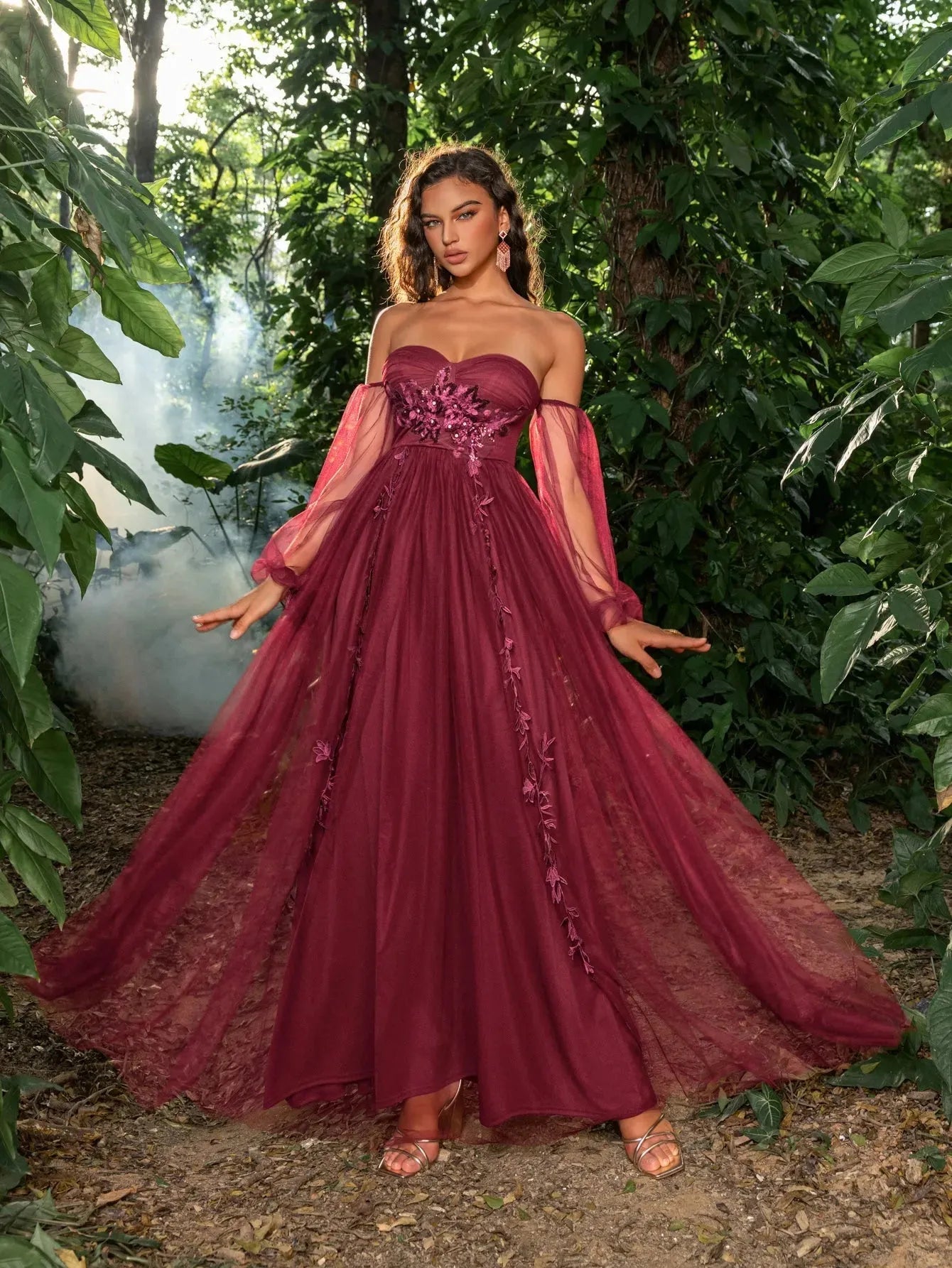 Gorgeous Off Shoulder Lantern Sleeves Floral Applique Detail Prom Dress