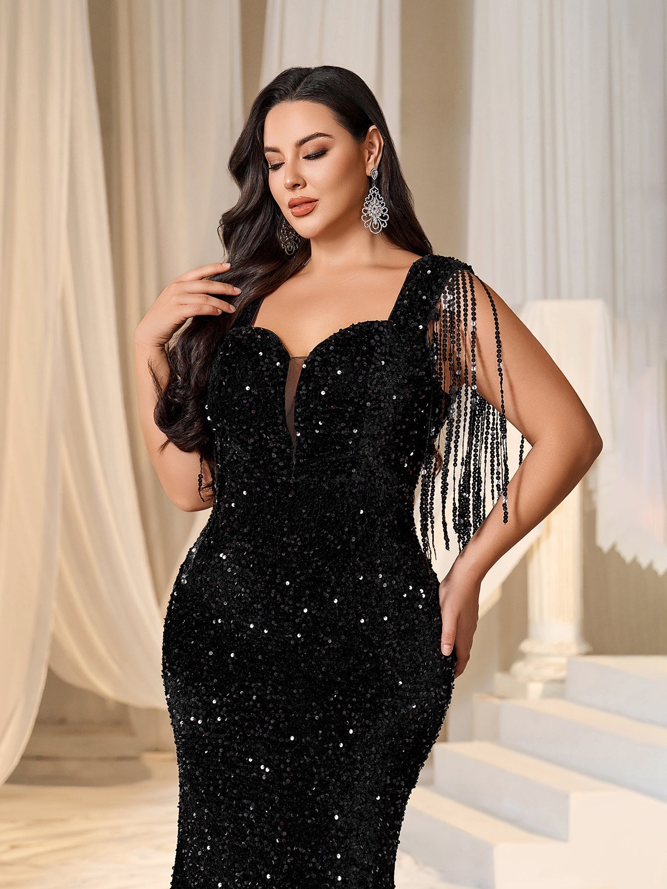 Plus Sweetheart Neck Mermaid Hem Sequin Fringed Evening Dress