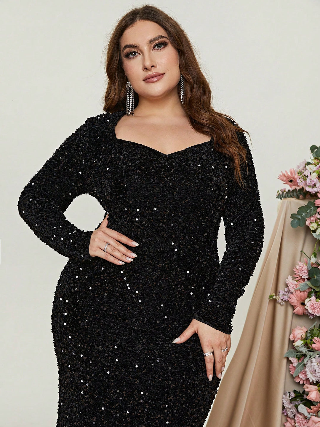 Plus Sweetheart Long Sleeve Sequin Prom Dresses