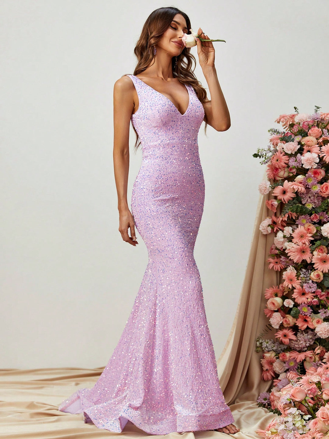 Plunging Neck Sleeveless Sequin Mermaid Dresses