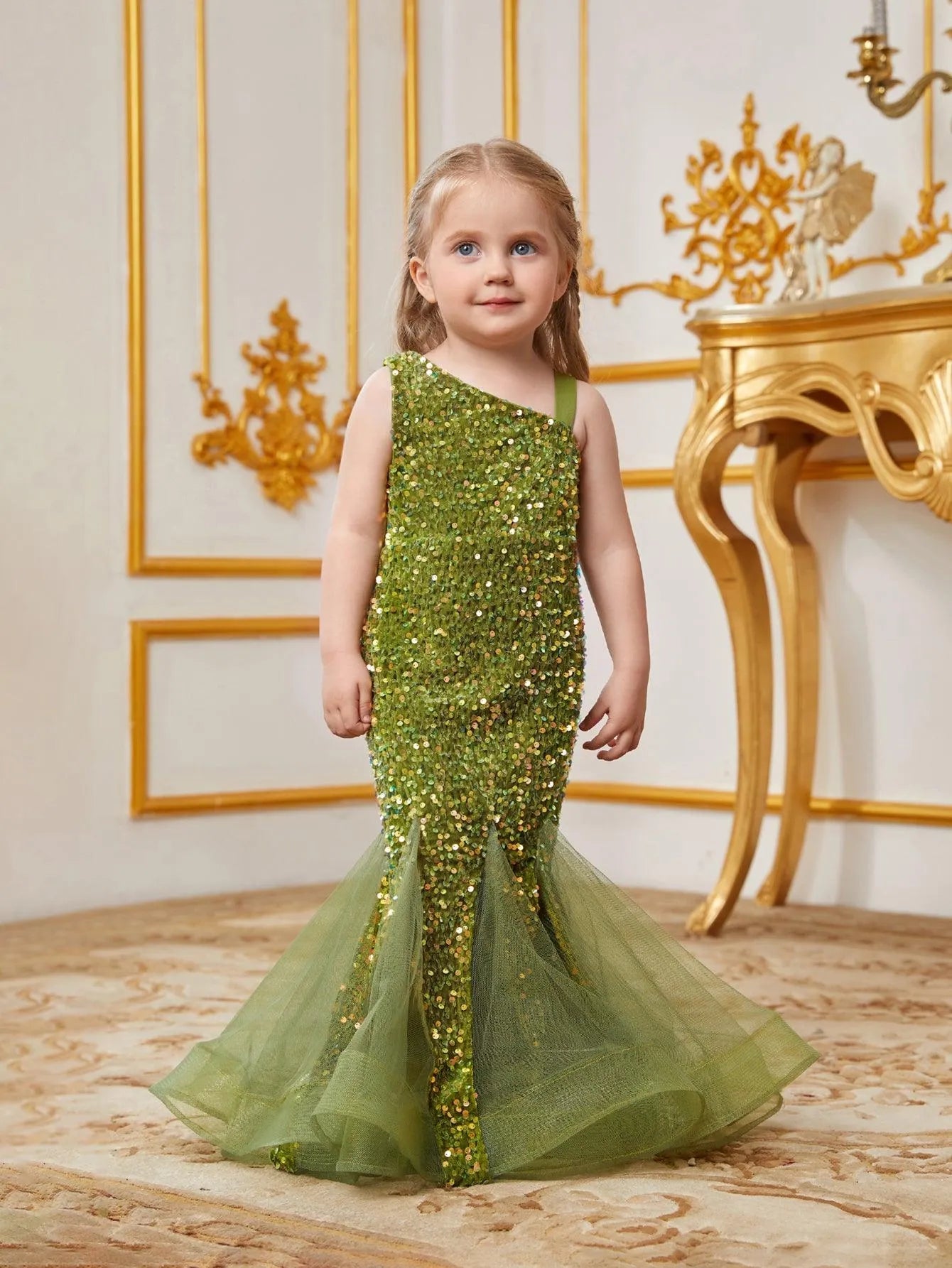 Young Girls' Mesh Insert Mermaid Hem Sequin Dress