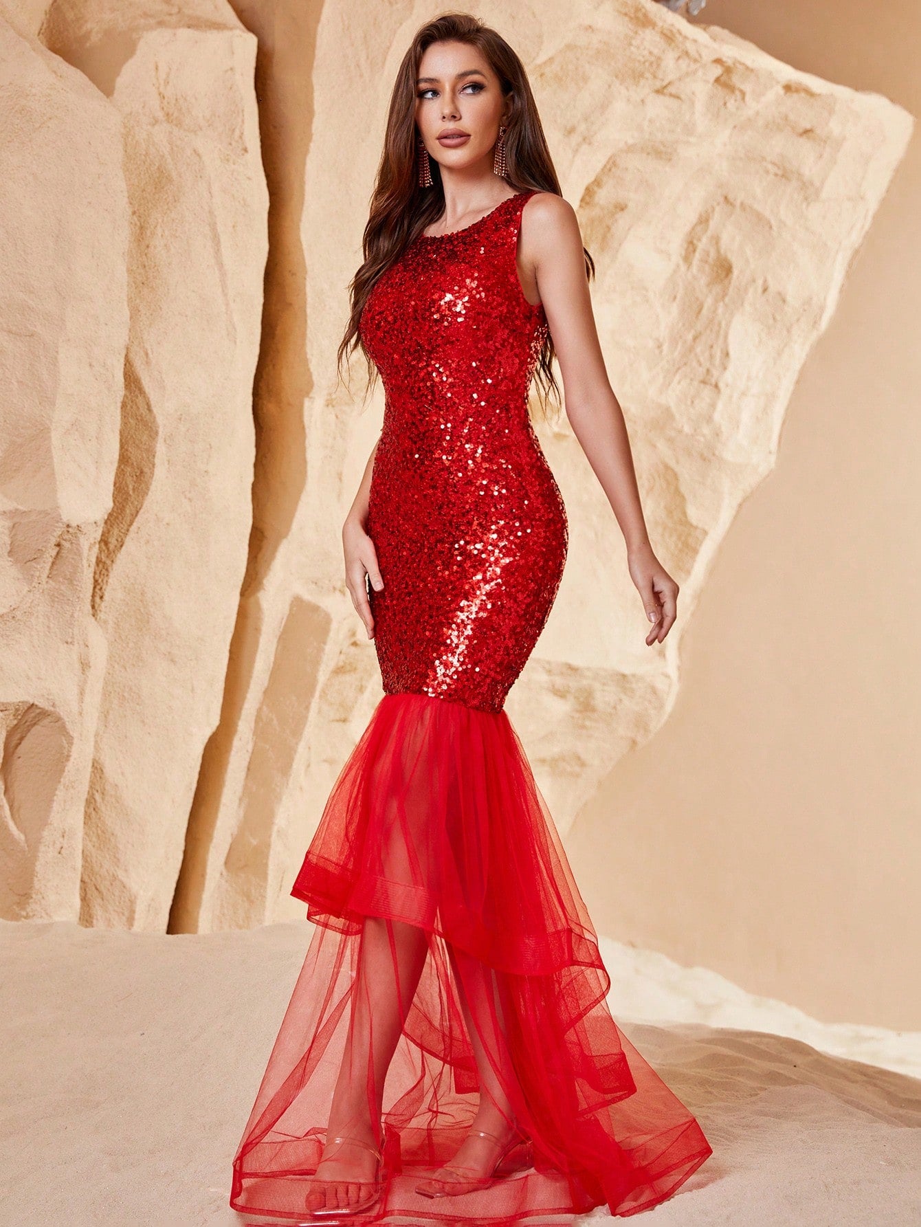 Round Neck Sleeveless Contrast Mesh Mermaid Sequin Dresses