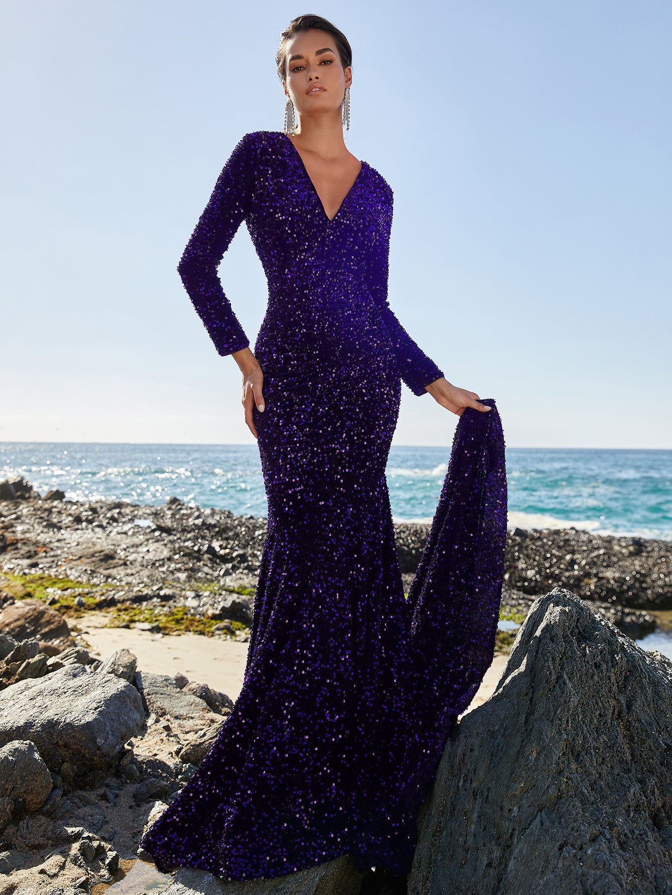 Elegant V Neck Long Sleeve Purple Sequin Prom Dresses