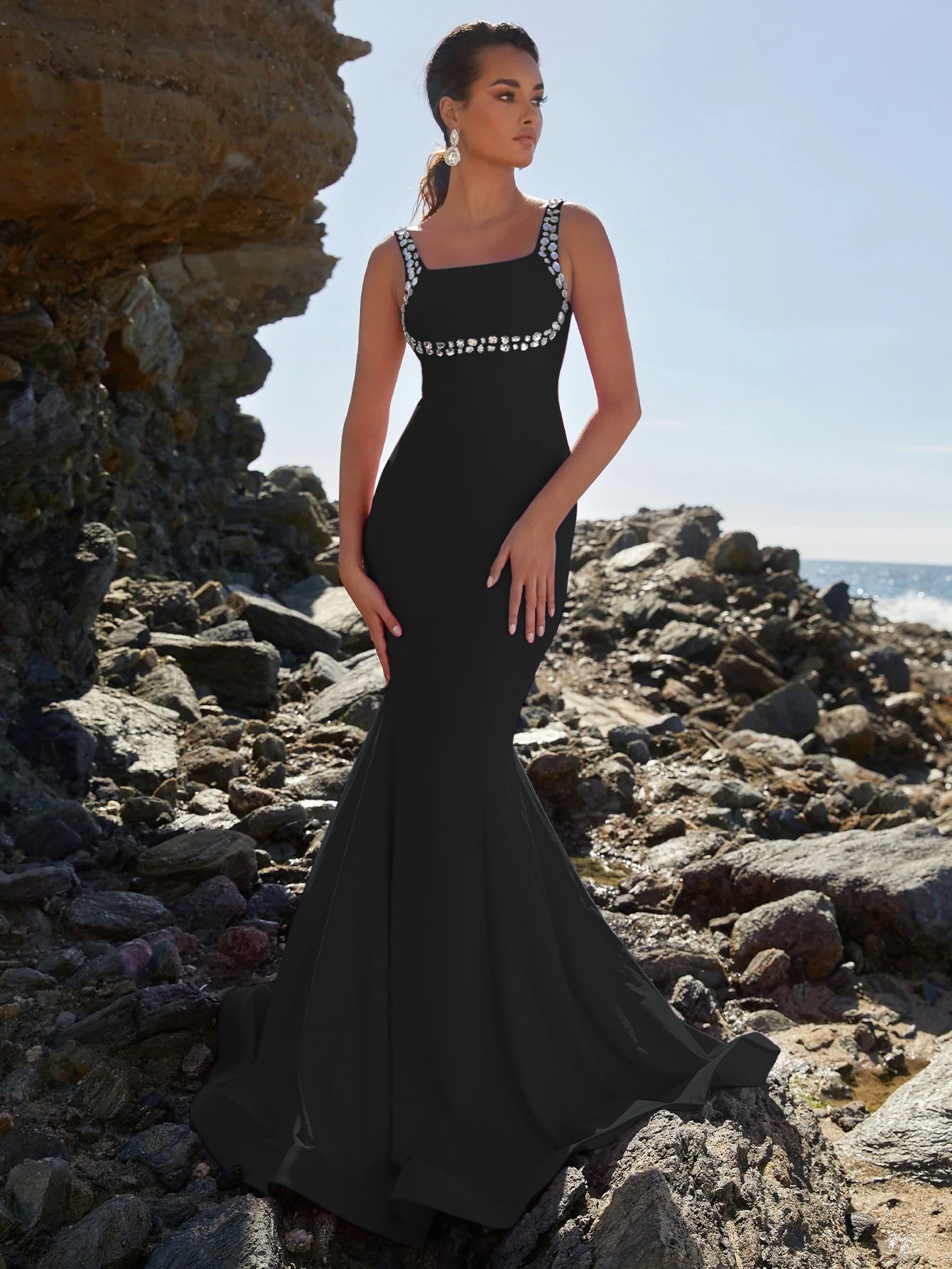 Black Square Neck Mermaid Hem Formal Gown