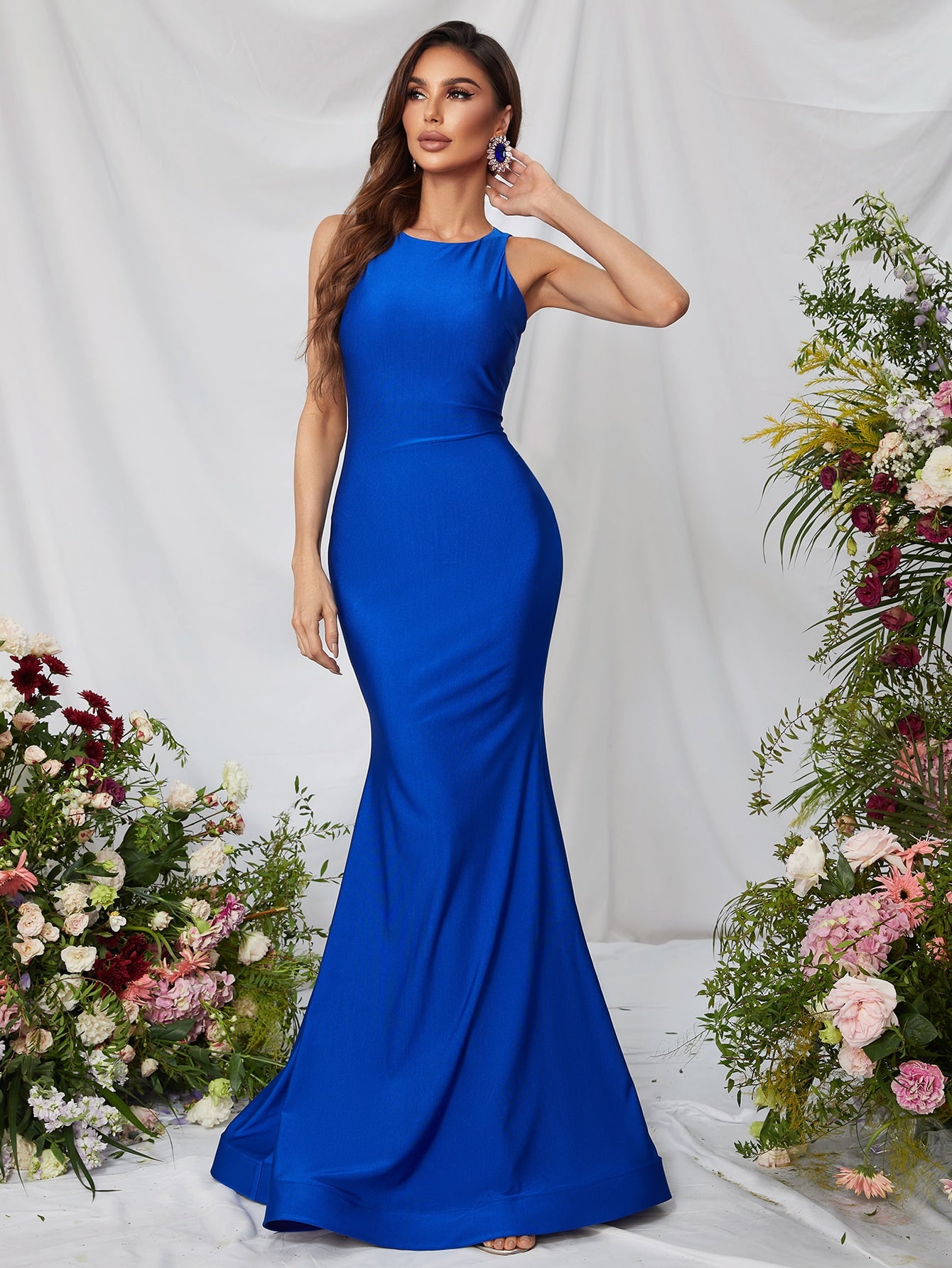 Elegant Sleeveless Satin Mermaid Dress