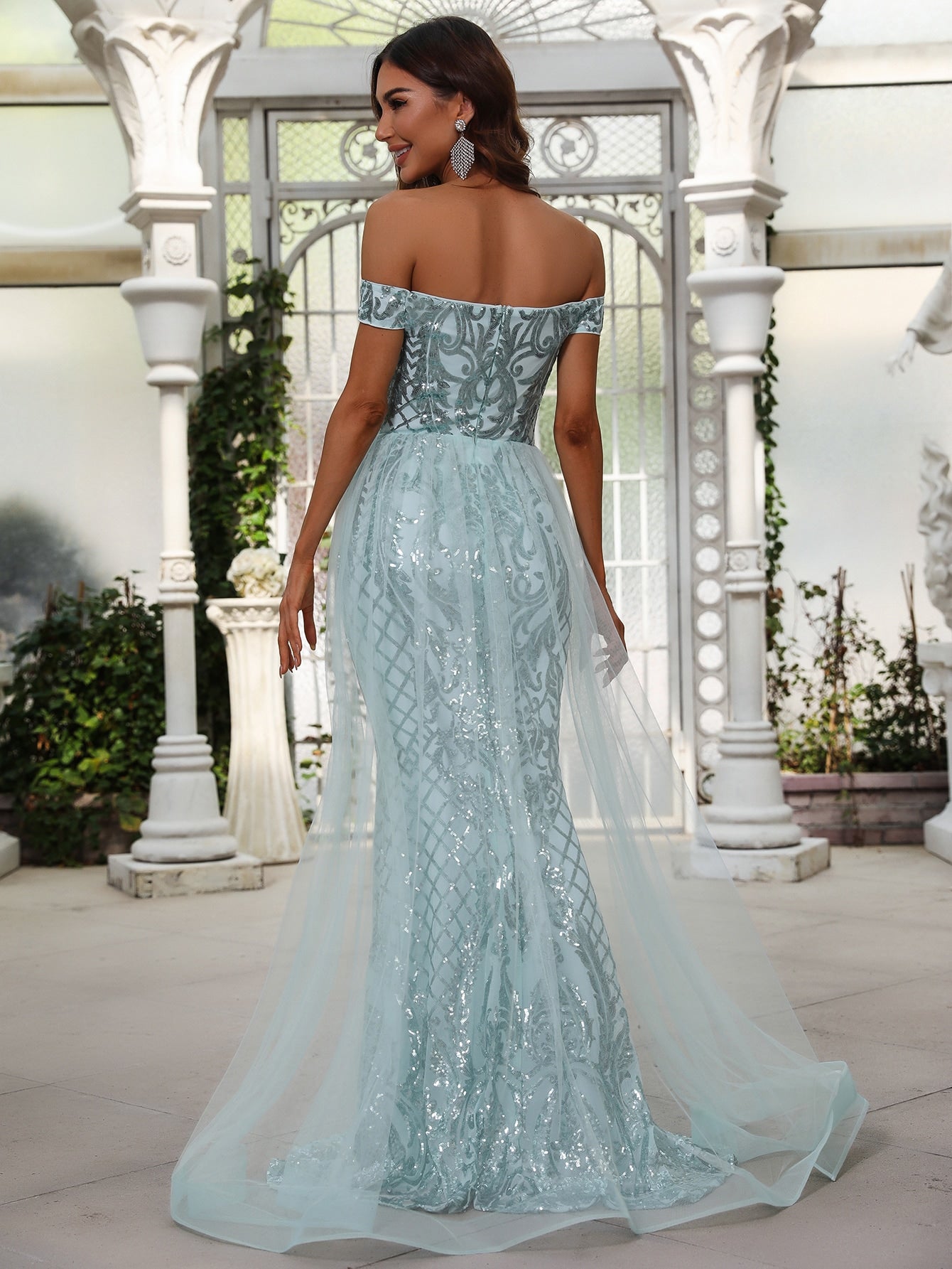 Elegant Off Shoulder Short Sleeve Mermaid Prom Dresses