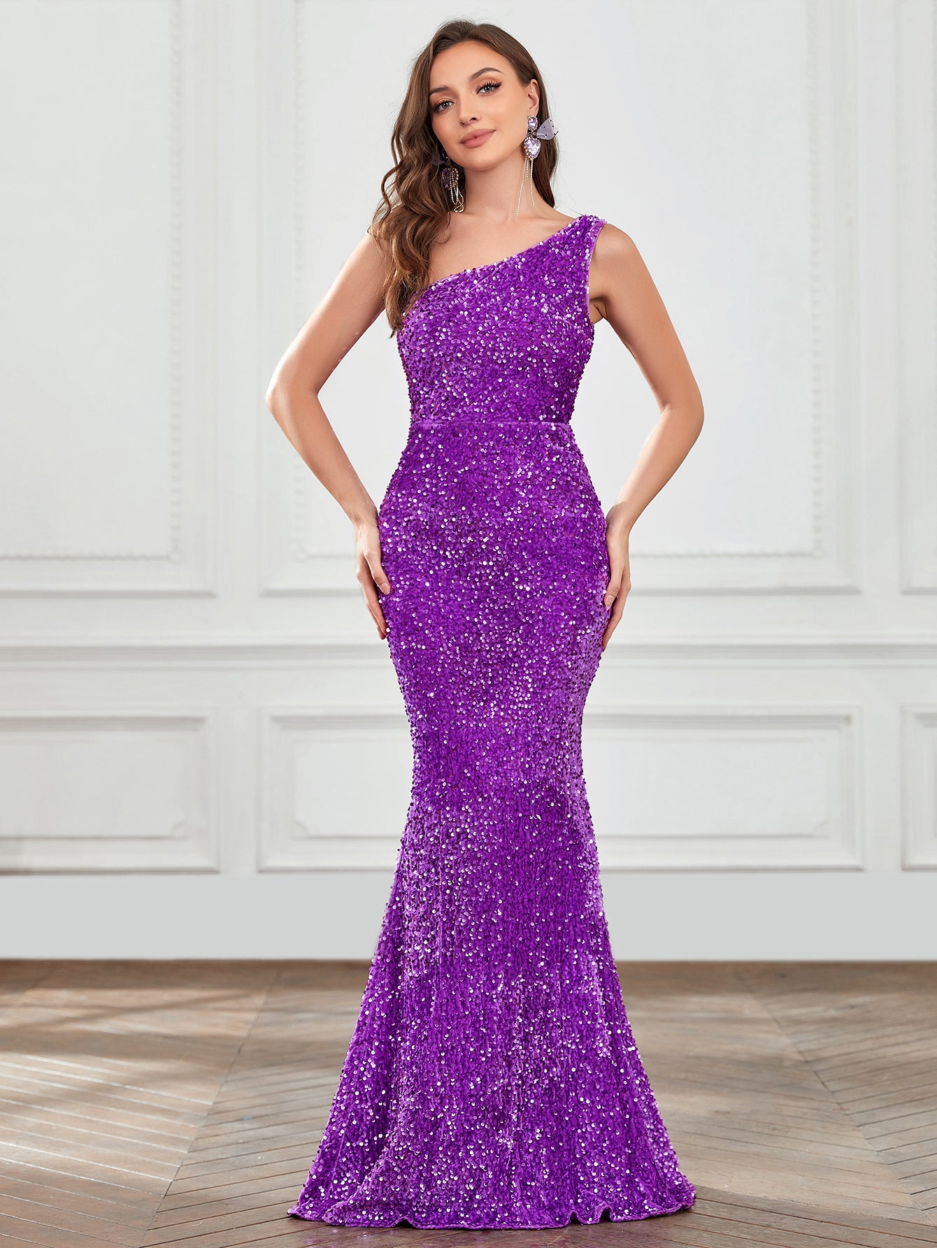 Elegant One Shoulder Sequin Mermaid Dresses