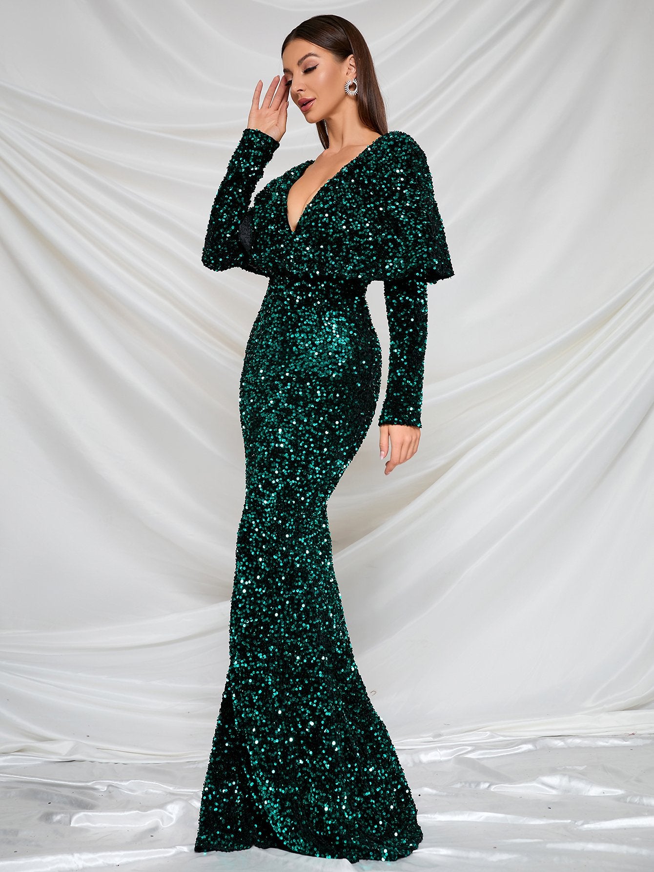 Elegant V Neck Long Sleeve Sequin Mermaid Dresses