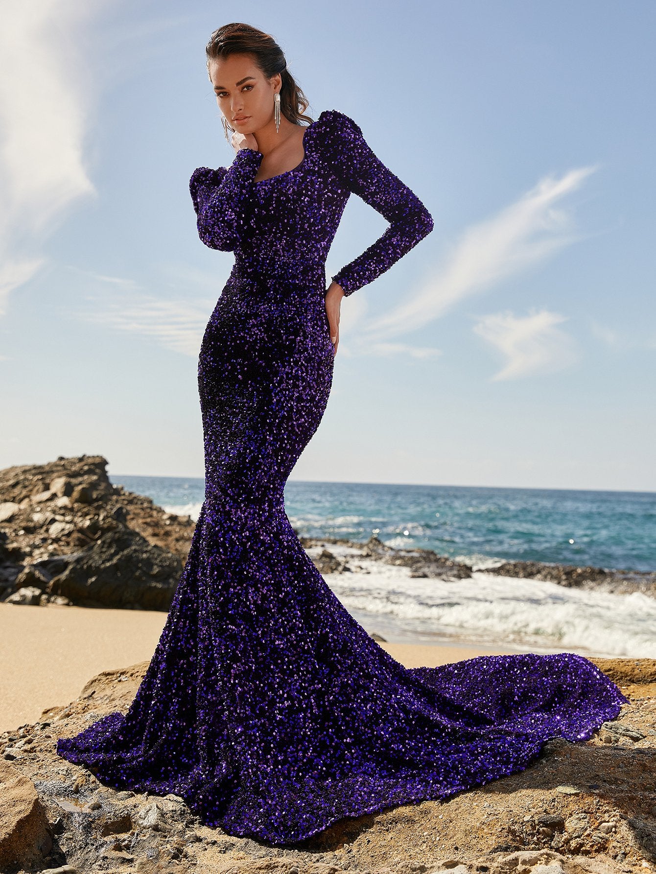 Elegant Square Neck Long Sleeve Sequin Mermaid Prom Gown