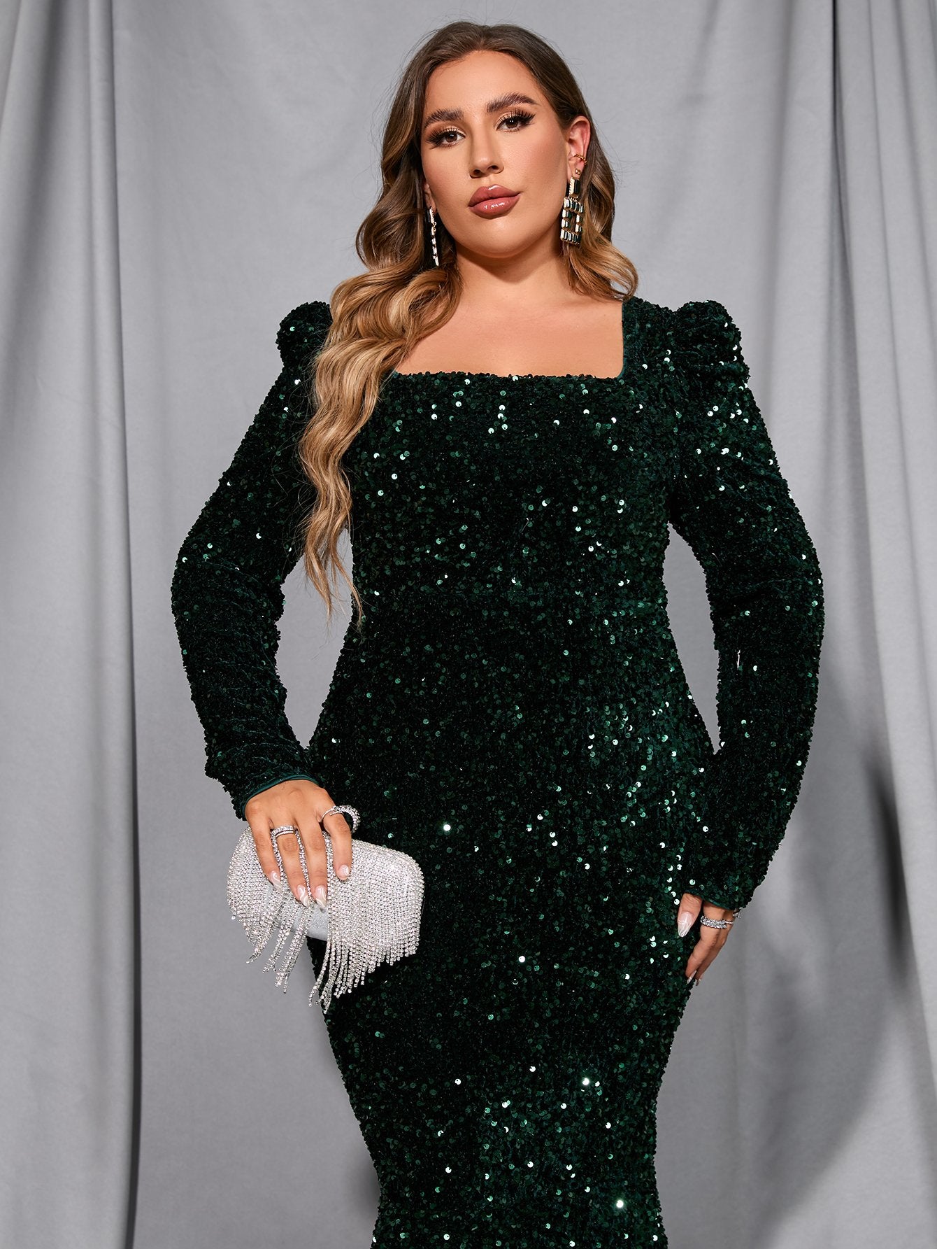 Plus Elegant Square Neck Long Sleeve Sequin Mermaid Dresses